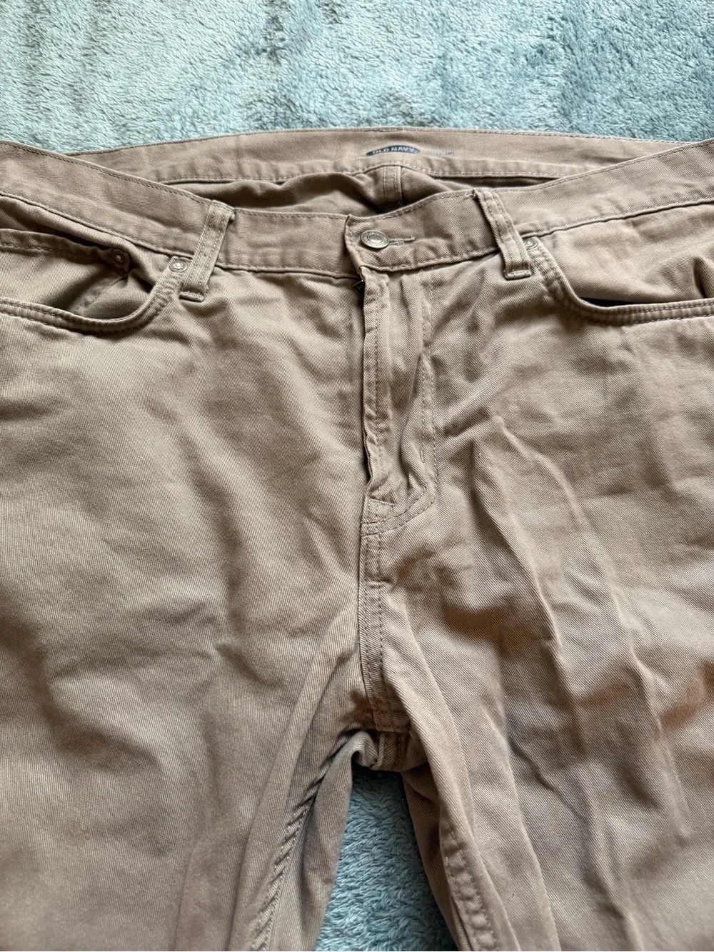 Old Navy Men's Straight Chino Pants in Gray